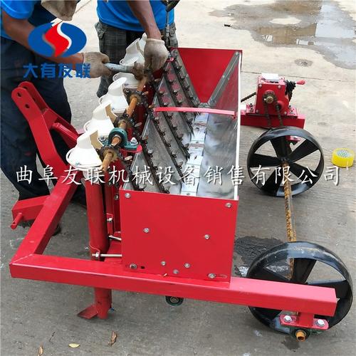 曲阜友联机械销售 深耕农业机械领域的供应与服务之路